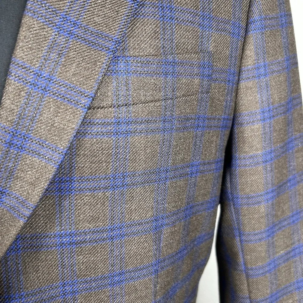 Stafford Men's Sport Coat Blazer Gray Brown Blue Plaid Wool Blend 42R 2 Button